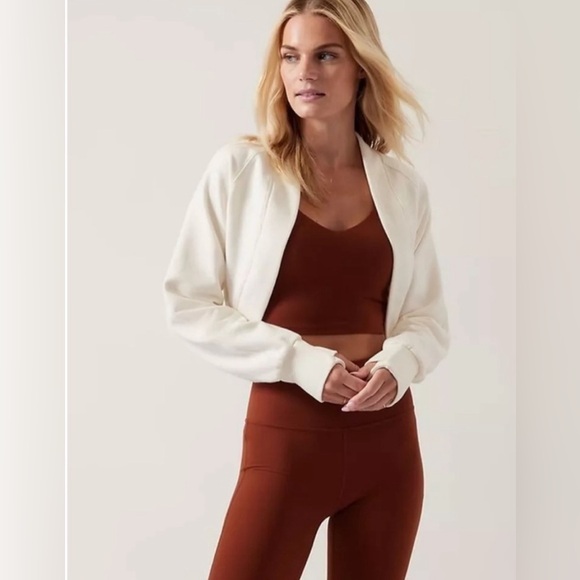 Athleta Sweaters - Athleta Retroplush Cardigan Shrug Shawl Ivory Cropped L